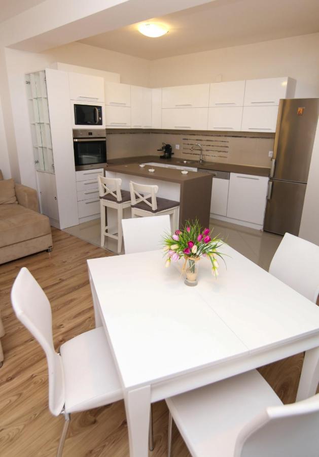 Ohrid City Apartments エクステリア 写真